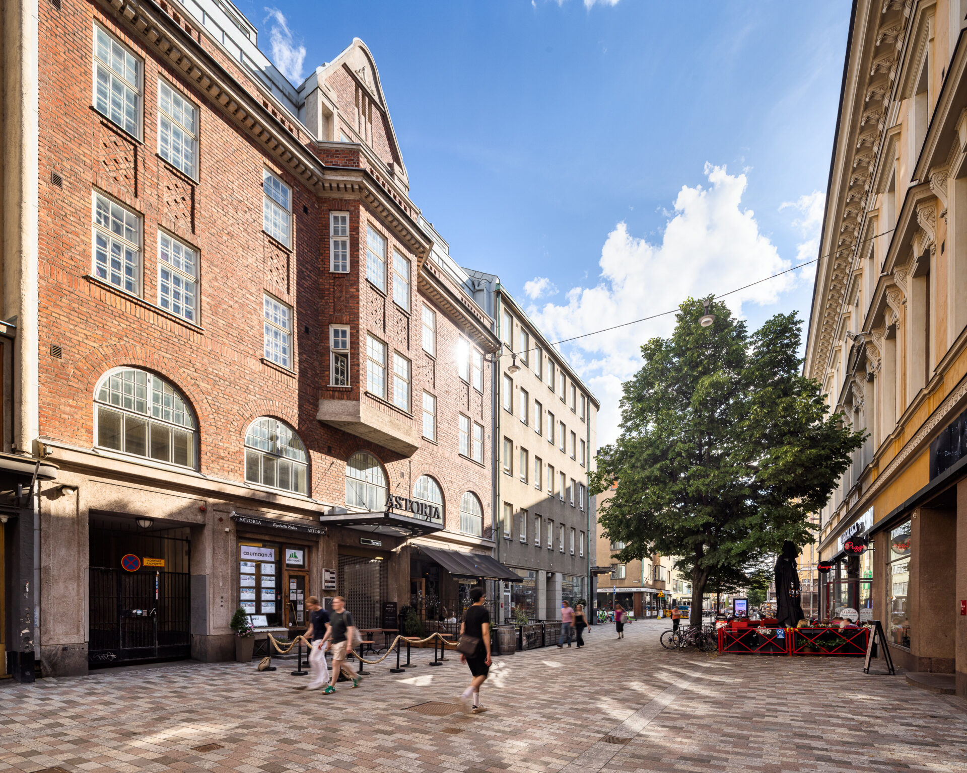 iso Roobertinkatu 14 rakennus
